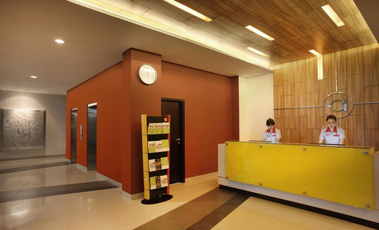 Amaris Hotel Маланг Екстериор снимка