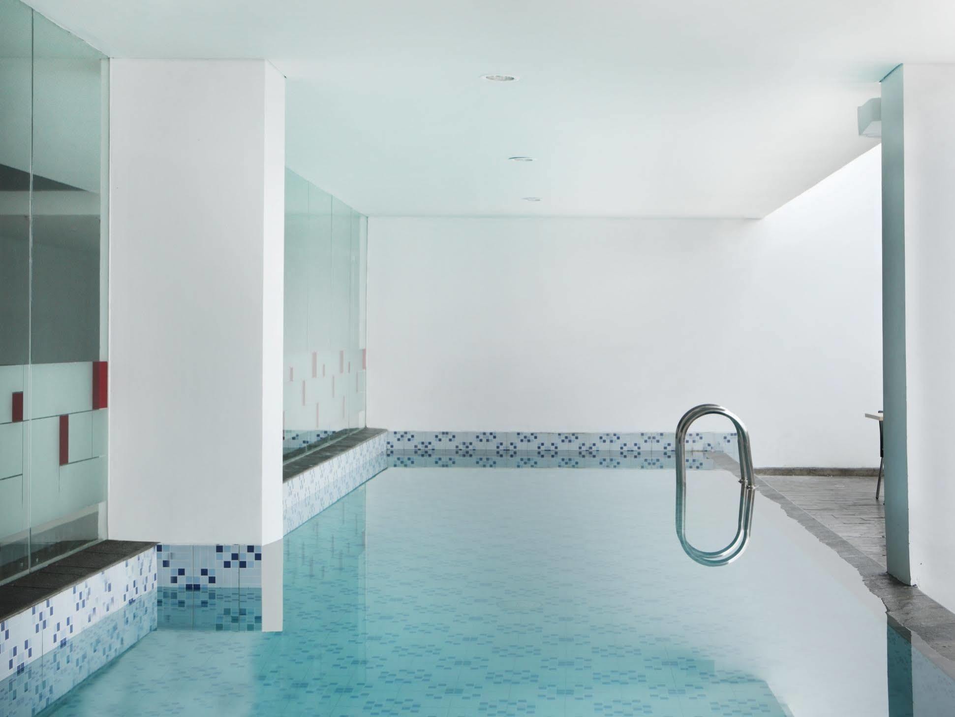 Amaris Hotel Маланг Екстериор снимка
