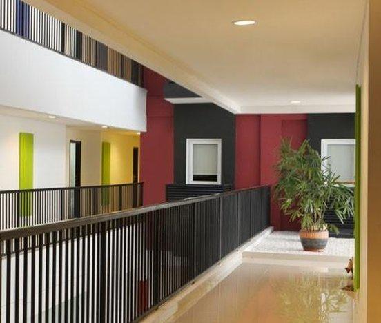 Amaris Hotel Маланг Екстериор снимка